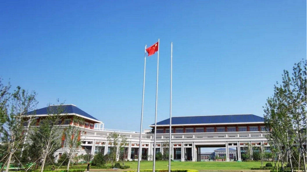 荏原高效机房为中央民大打造高效低碳能源站